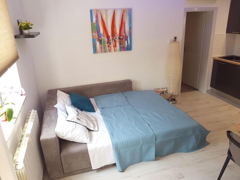 Villa Ulika - 3 Apt For 4 Persons พูลา ภายนอก รูปภาพ